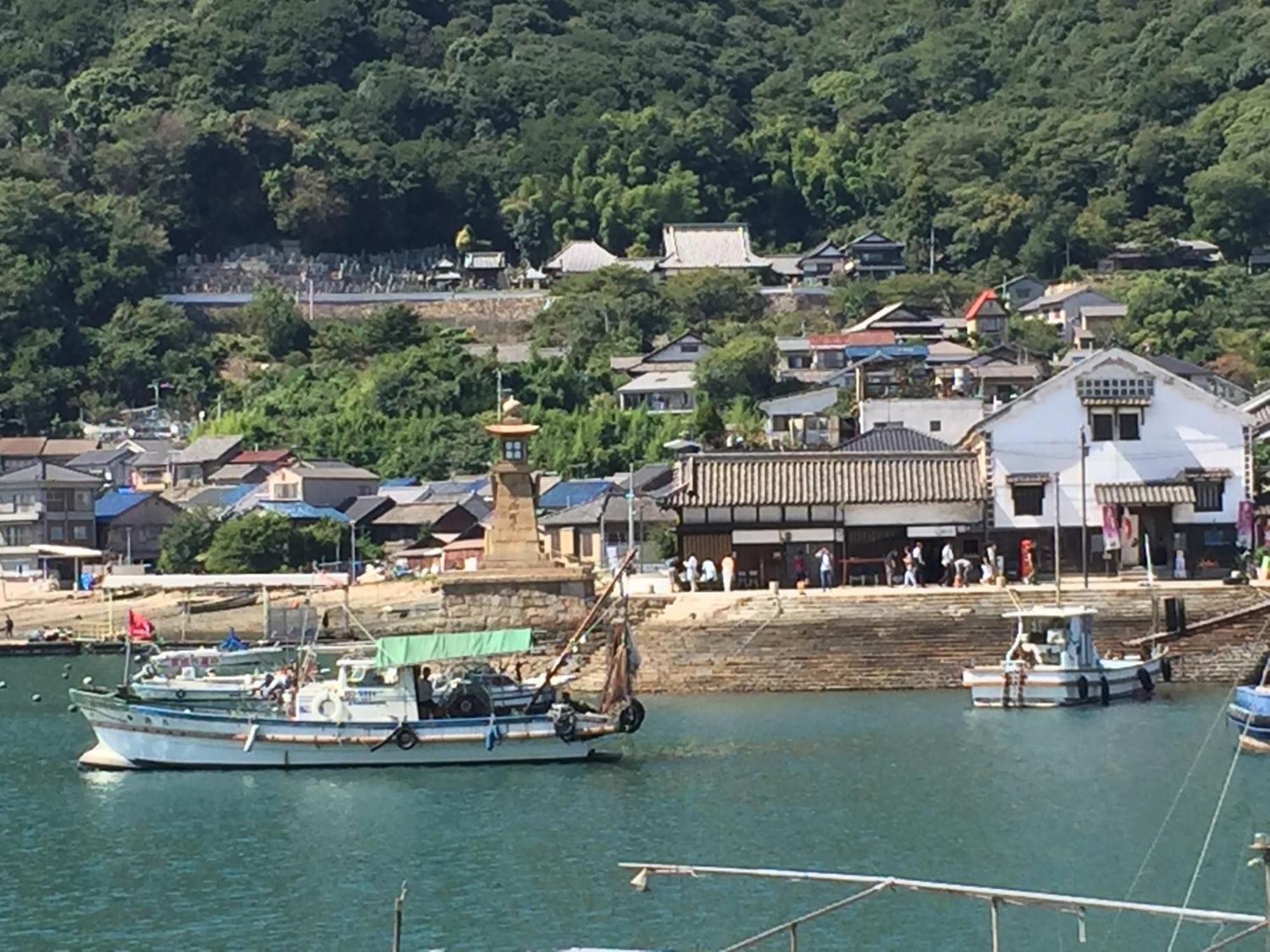 城跡石垣上の絶景古民家宿 鞆城茶屋庵 Tomo Exterior photo